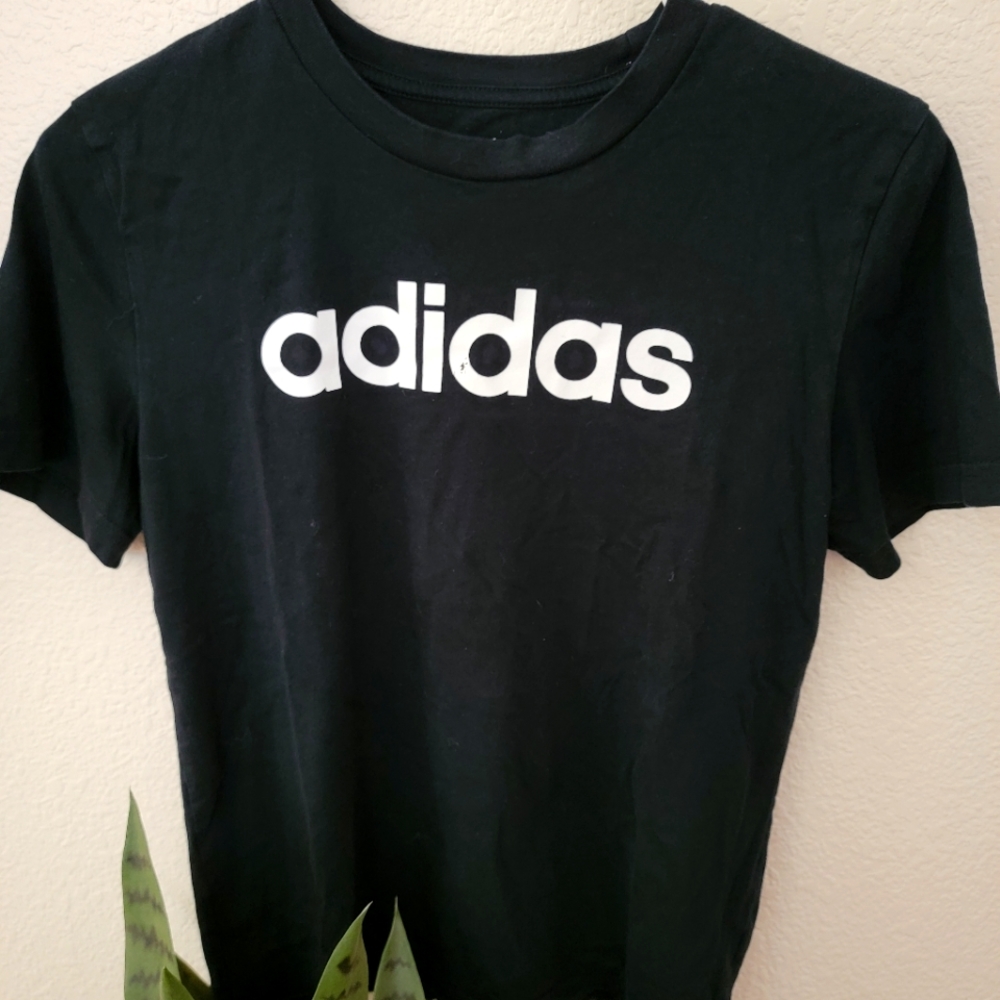 Adidas Black tee size med 10/12